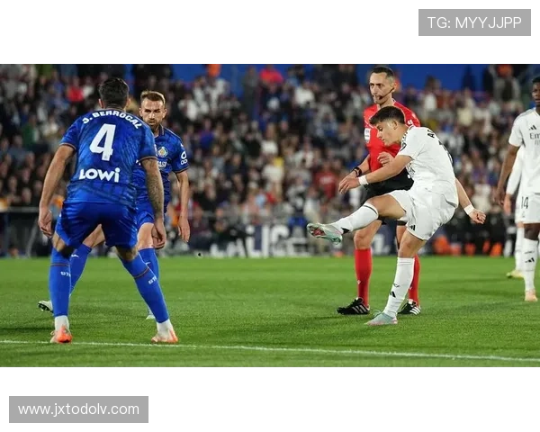 卡马文加中场组合近期表现稳健，竞争力持续提升