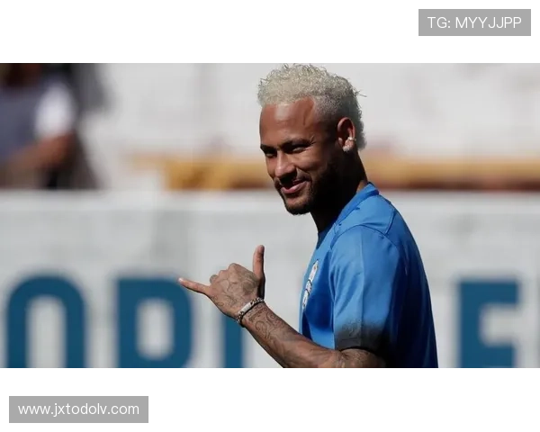 内马尔离开巴萨的关键转会决策是否改变其生涯轨迹